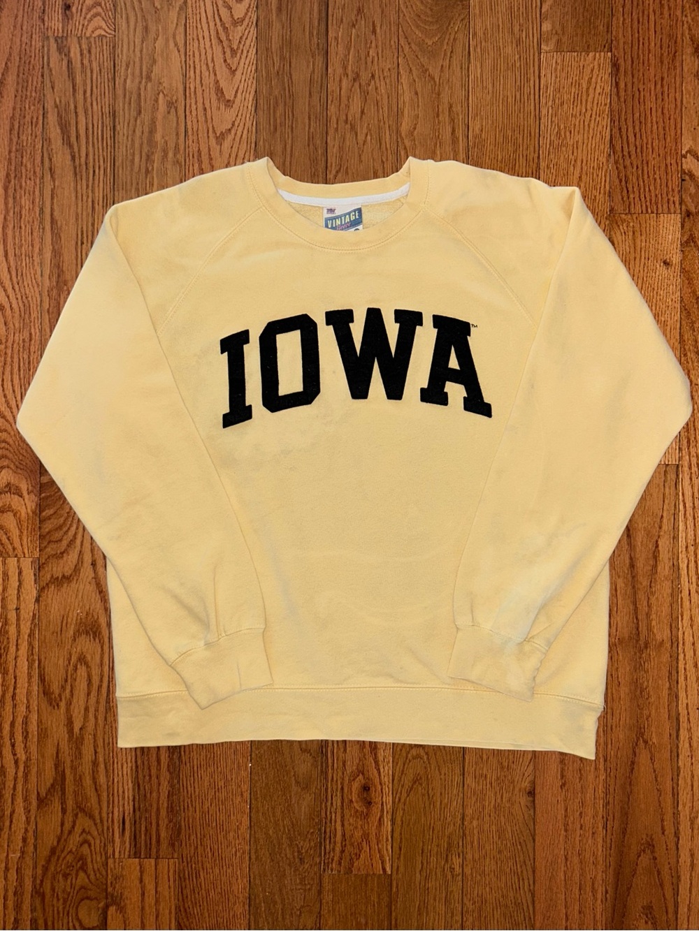 Iowa MV Sport Vintage Embroidered Crewneck Size Medium